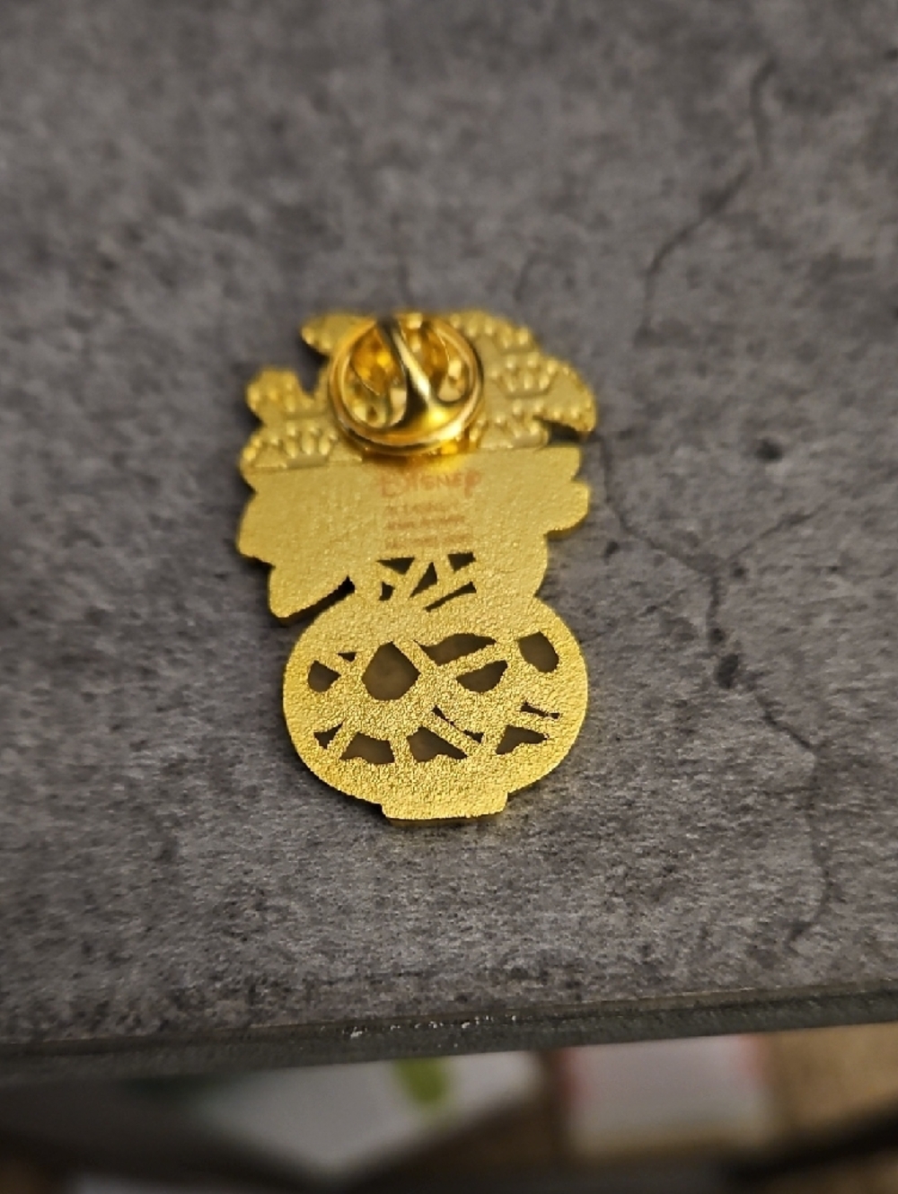 Loungefly Disney Princess Bouquet Pin - Picture 2 of 2
